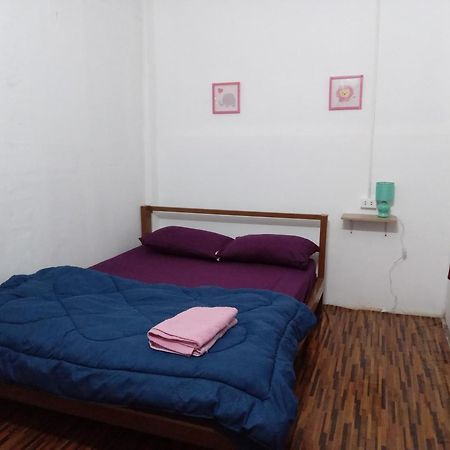 Bami Hostel Thakhek Eksteriør bilde