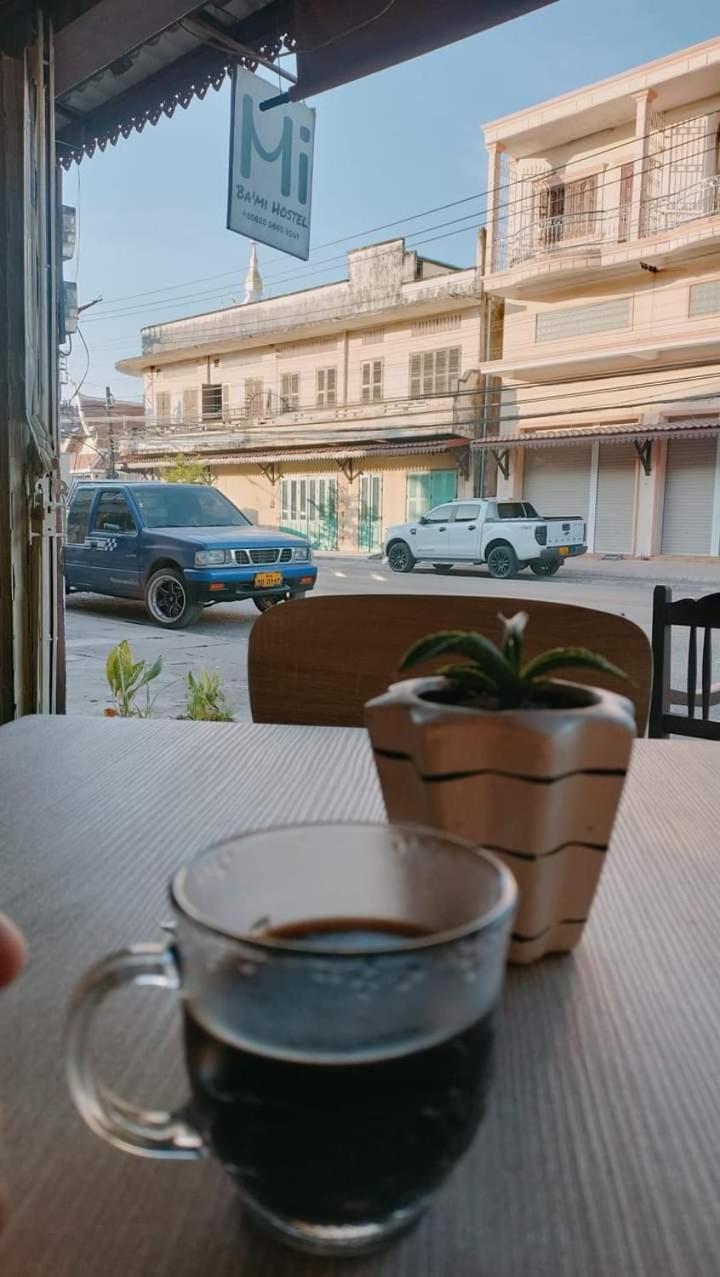Bami Hostel Thakhek Eksteriør bilde