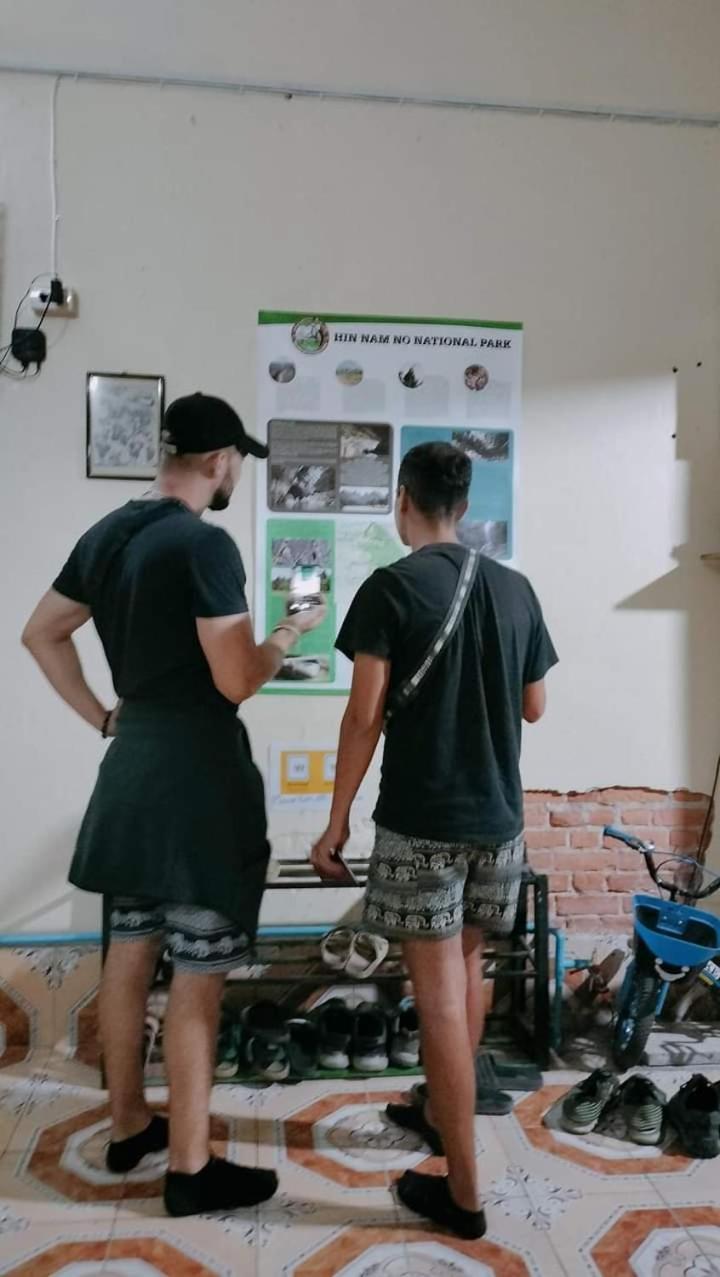 Bami Hostel Thakhek Eksteriør bilde